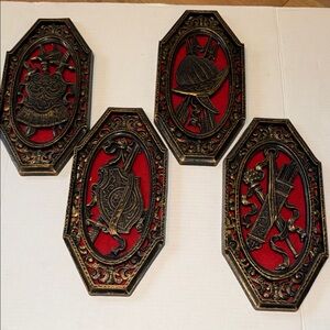 4- Elegant Red and Gold Wall Plaques Set